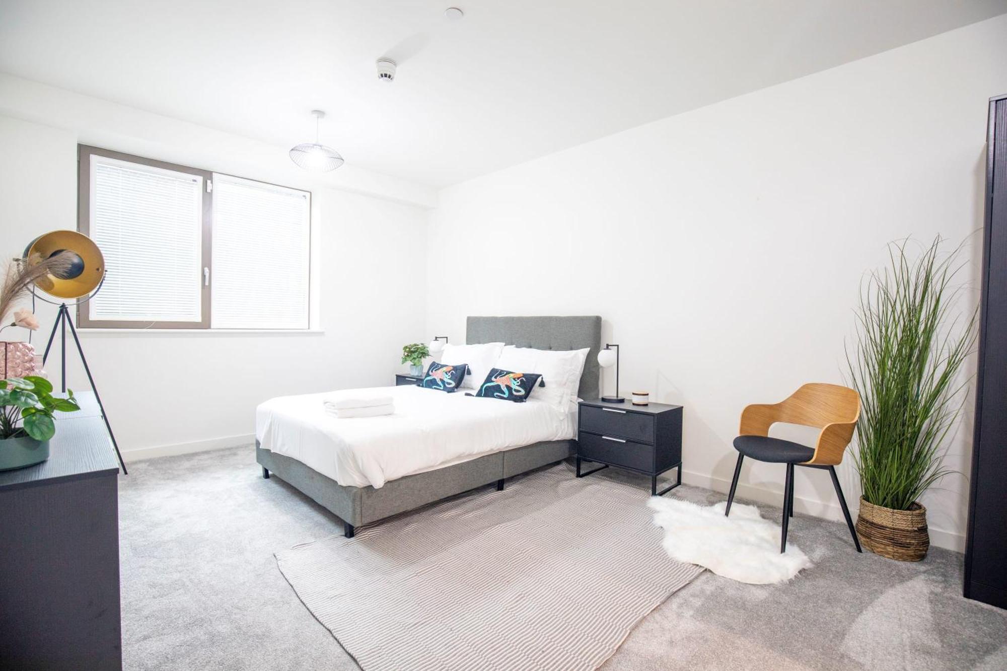 Luxury Free Parking Townhouse Villa Manchester Exterior photo